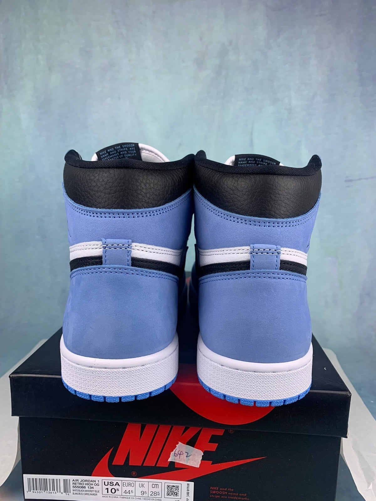 Air Jordan 1 High University Blue 555088-134 Unisex Sneakers