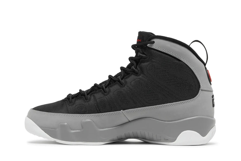 Air Jordan 9 Retro 'Particle Grey' – Cool Grey & White AJ9 with Global Sole & All-Day Tonal Versatility